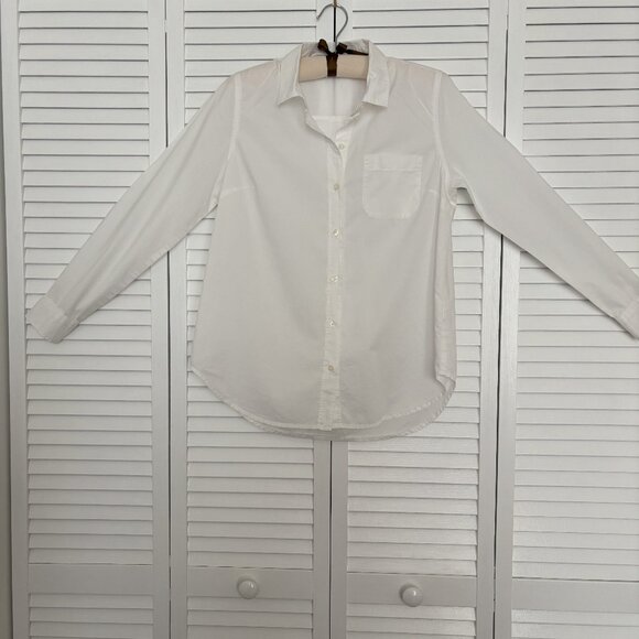 Old Navy, Womens classic white button down shirt, Size Small. (Sale ends 9/1/25) - Picture 1 of 1